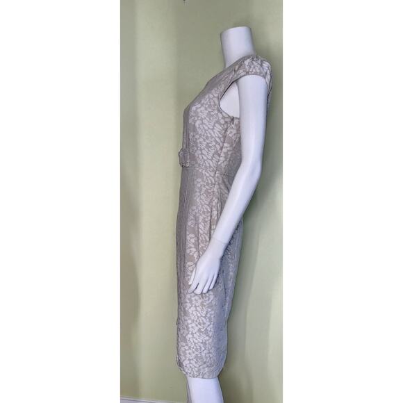 Monsoon Belted Sheath Dress US 6 UK 10 Beige White Floral Cap Sleeve Romantic - Picture 4 of 11